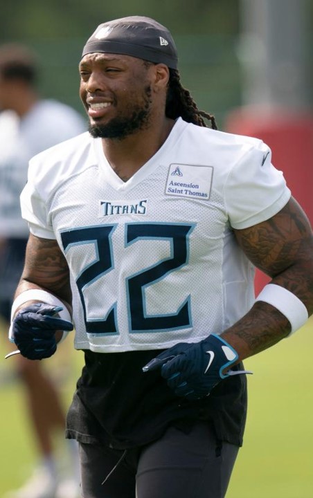 Titans make Derrick Henry highest-paid RB for 2022 bumping pay to $14  million: Source - The Athletic