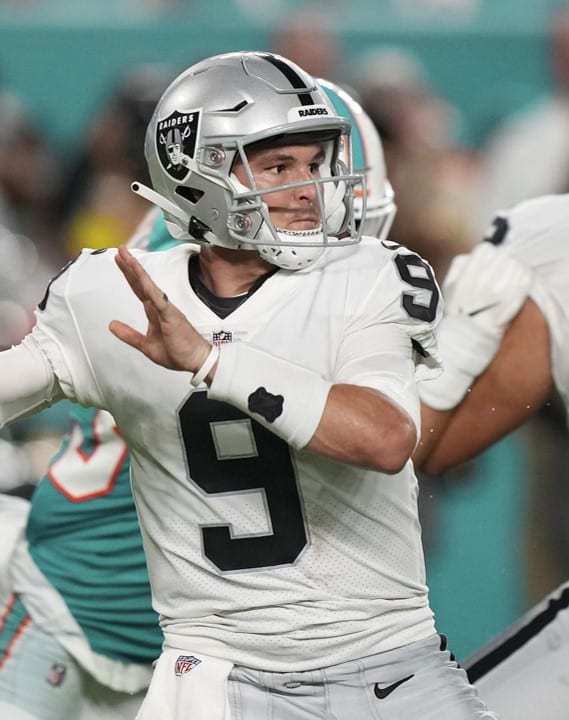 Tom Pelissero on X: Trade! The #Raiders are sending QB Nick Mullens to the  #Vikings for a conditional seventh-round pick in 2024, per sources. A new  potential backup for Kirk Cousins.  /